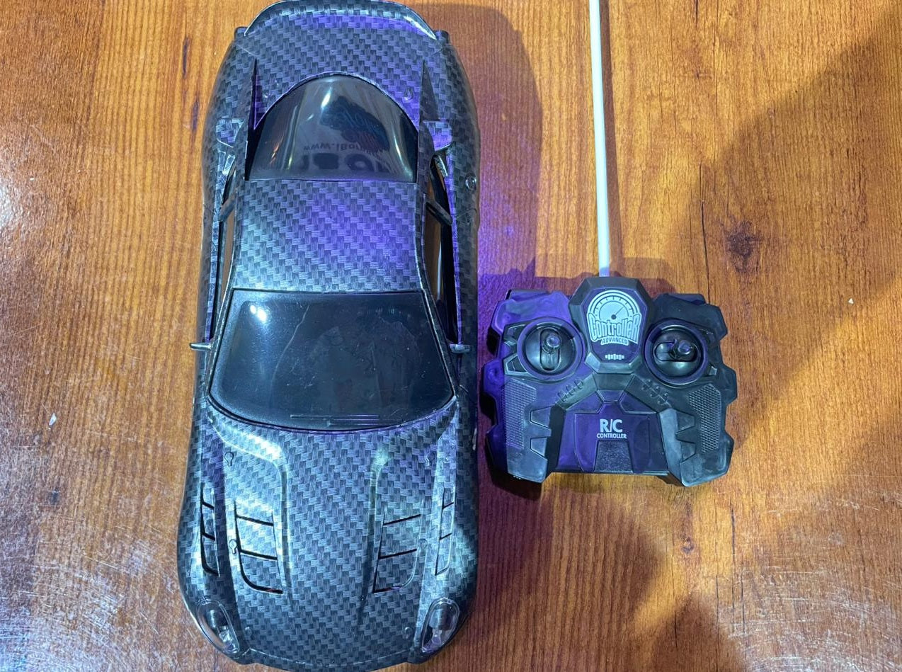 Run fast master mind Remote Control Toy Car Electric Chargeable 3d Lightning