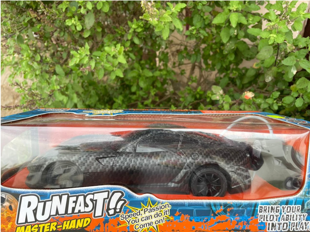Run fast master mind Remote Control Toy Car Electric Chargeable 3d Lightning