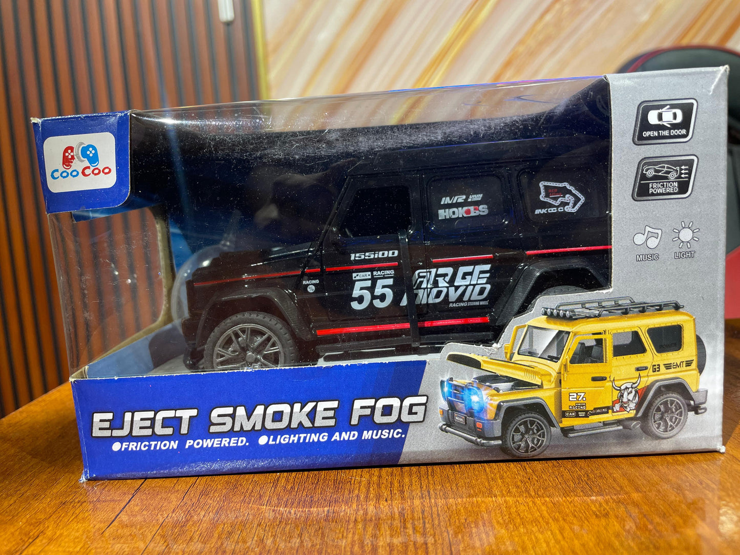 Diecast G-Wagon Eject Smock Fog AMG Toy Car, Pull Back Alloy Simulation Car (BLACK)
