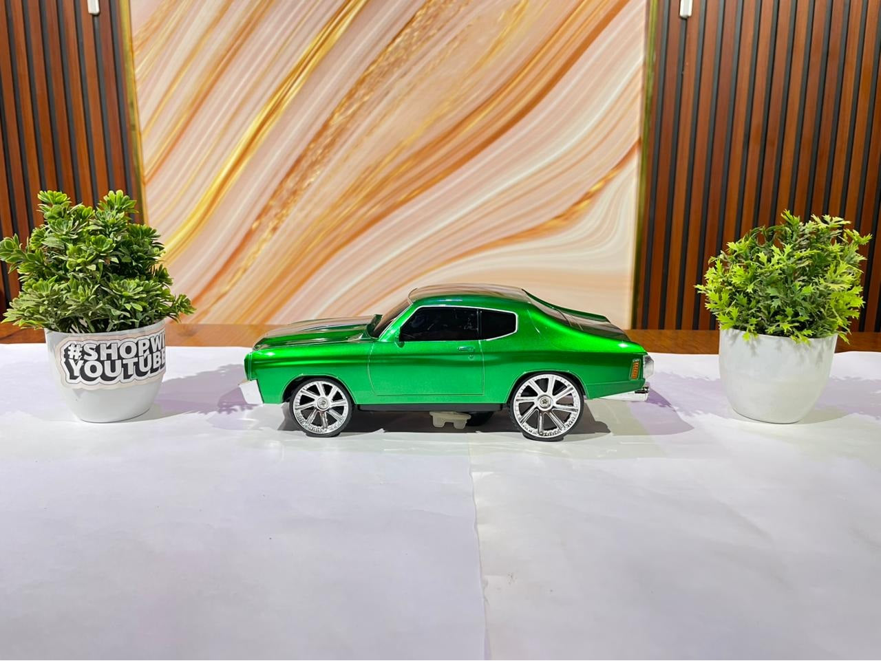 Vintage mustang RC Car High Speed Mini 1:24 Scale Rechargeable Remote Control Car for Kids | Racing Car