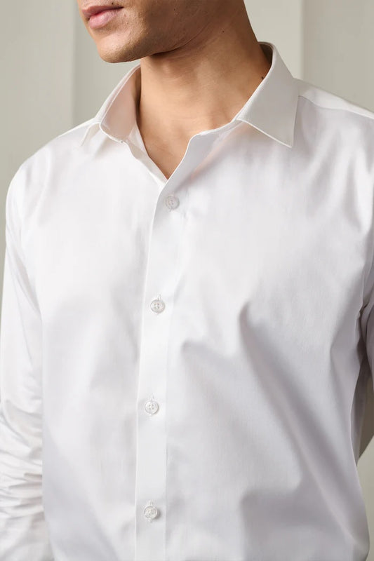White Classic Shirt For the moments when first impressions matter and so do lasting ones.