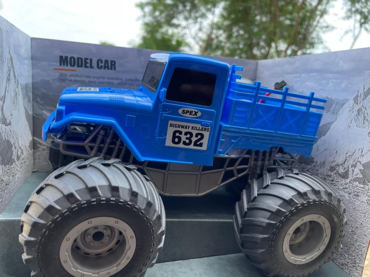 RC Cars Remote Control Car 1:16 Off Road RC Pickup Monster Truck for  All Terrain Hobby Car 4WD Dual Motors LED Headlight Rock Crawler