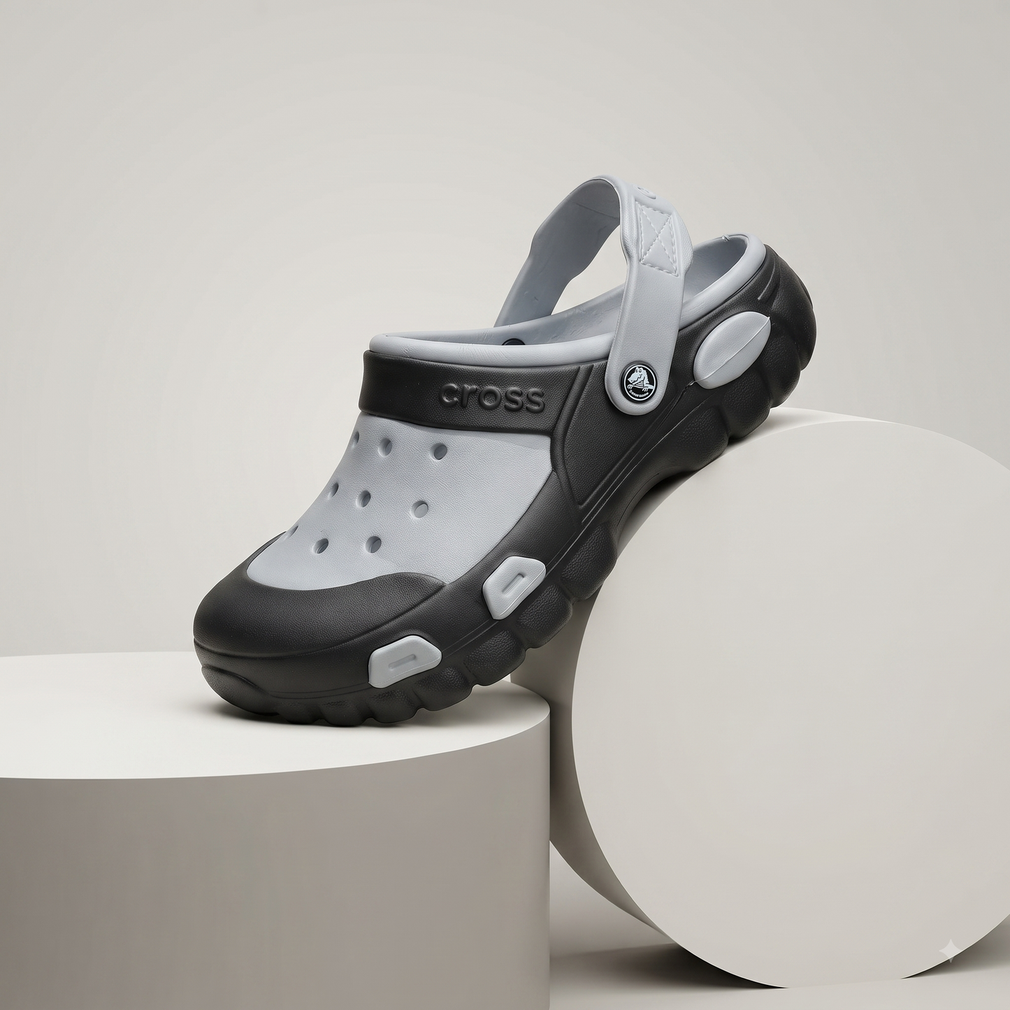 Yuvva Luxury Dual-Tone Sporty Clogs with Convertible Heel Strap