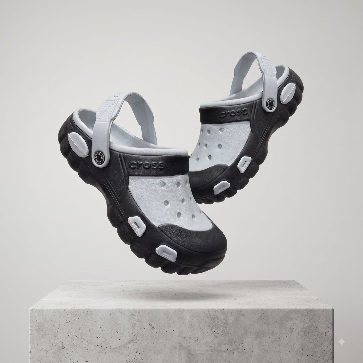 Yuvva Luxury Dual-Tone Sporty Clogs with Convertible Heel Strap