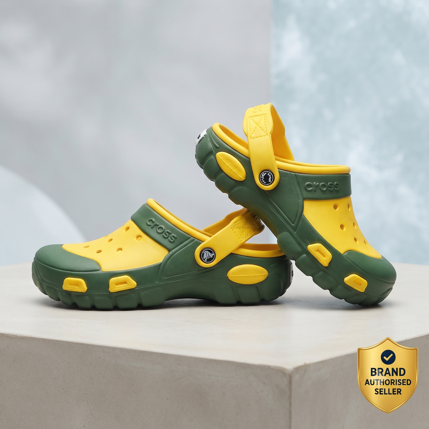 Urban Trek Comfort Clogs – Green & Yellow Lightweight Casual Slip-On Footwear