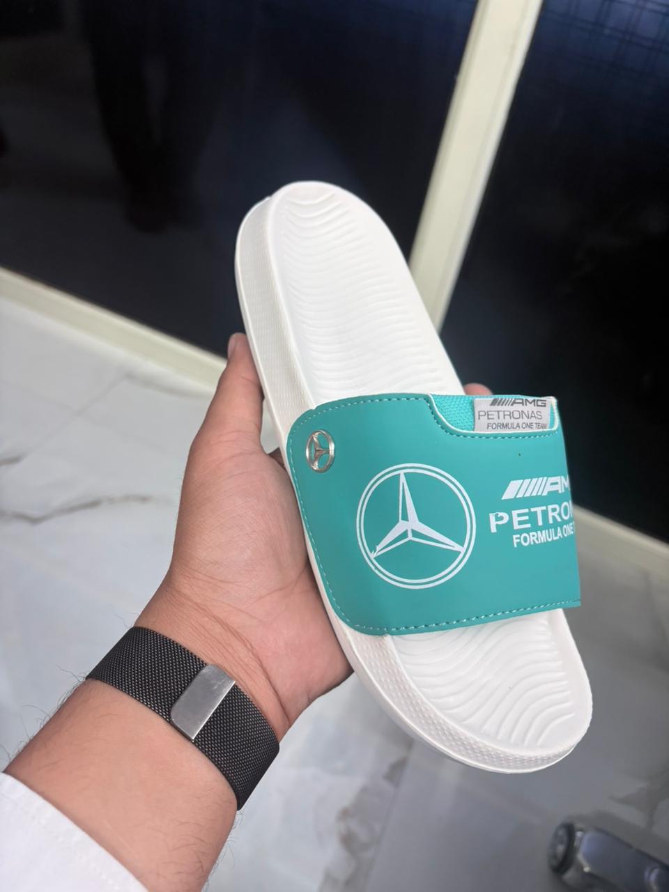 Mercedes-AMG Petronas F1 Motorsport White & Teal Casual Comfort Sliders